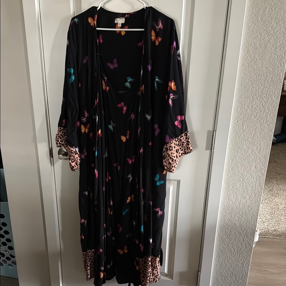 Butterfly Print Black Robe